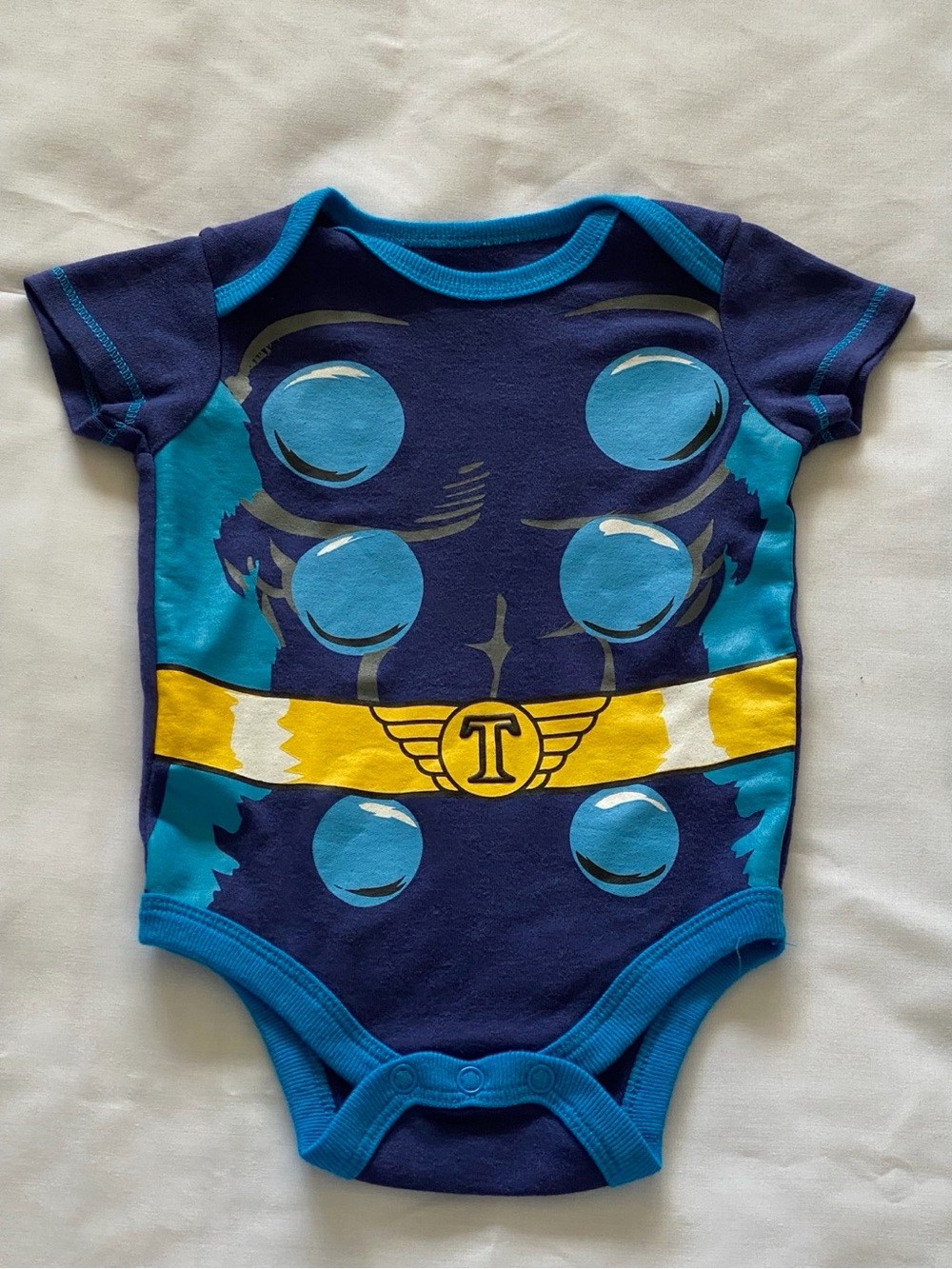 Marvel Baby Thor 0–3M Costume Print Short Sleeve Bodysuit